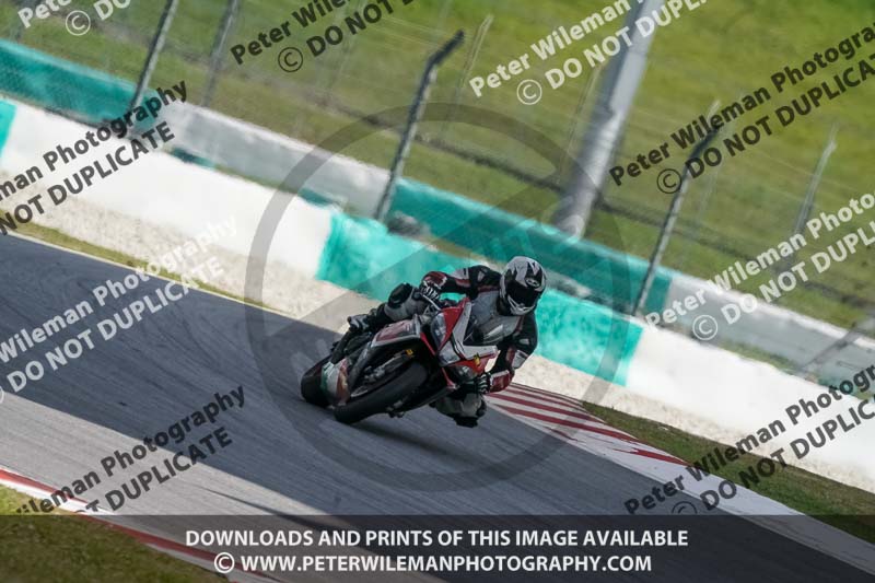 Sepang;event digital images;motorbikes;no limits;peter wileman photography;trackday;trackday digital images